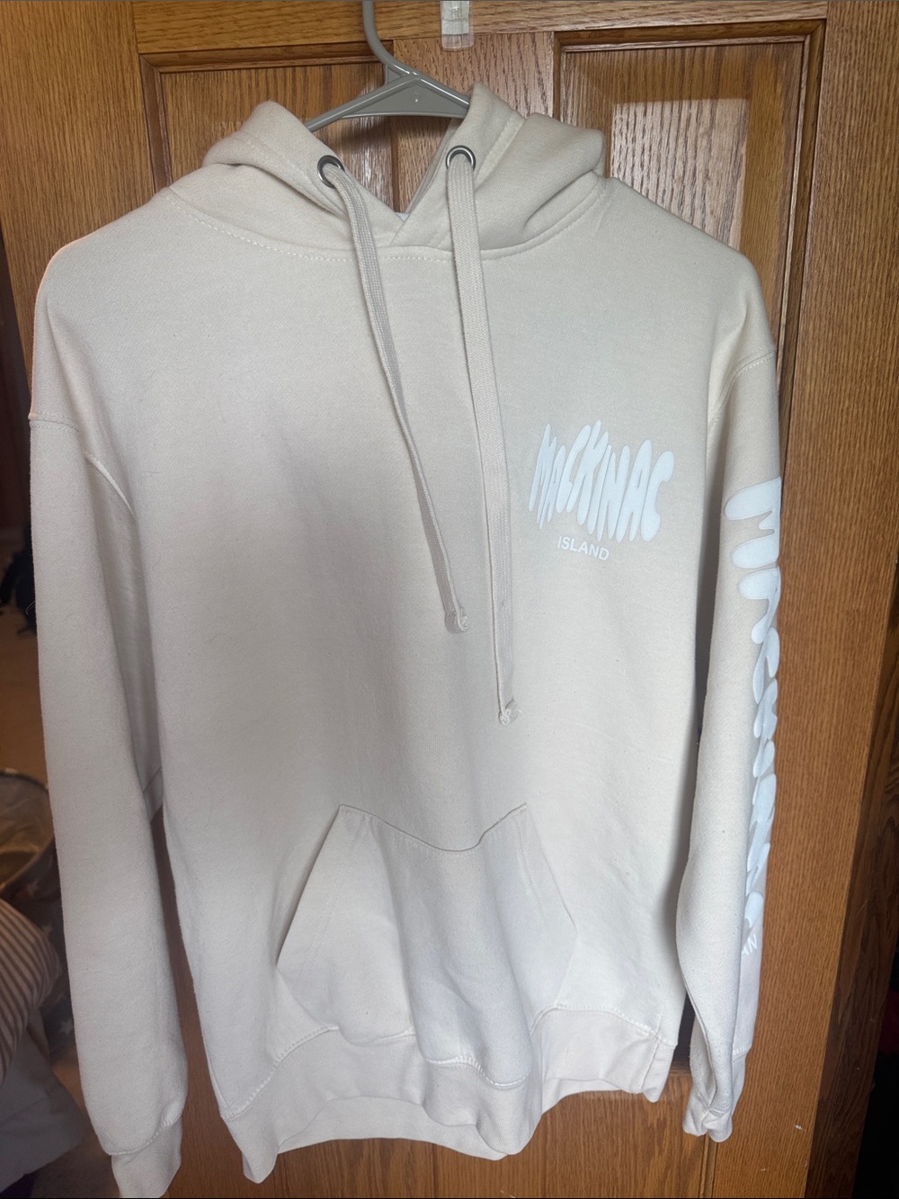 Mackinac Island Michigan Cream Hoodie Small